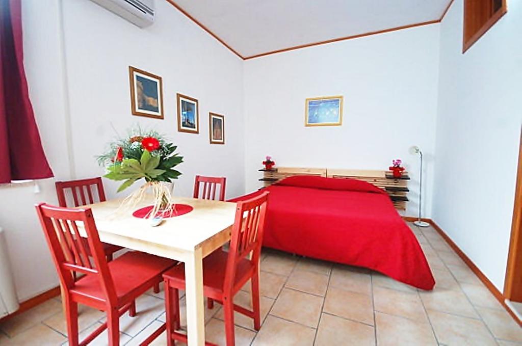 Hotel Residence Lupiae Lecce Esterno foto