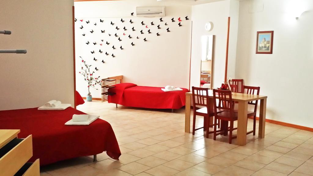 Hotel Residence Lupiae Lecce Camera foto