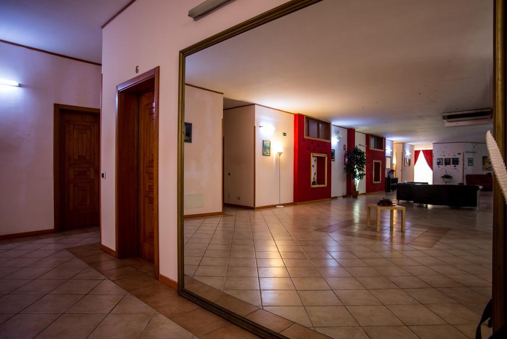 Hotel Residence Lupiae Lecce Esterno foto
