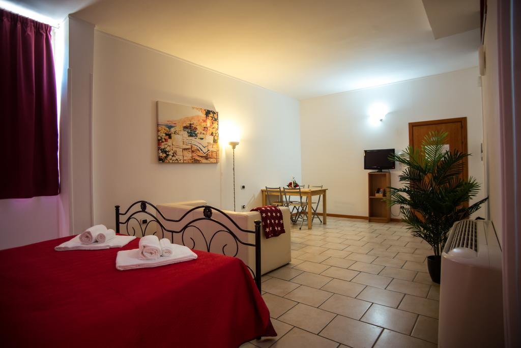 Hotel Residence Lupiae Lecce Esterno foto