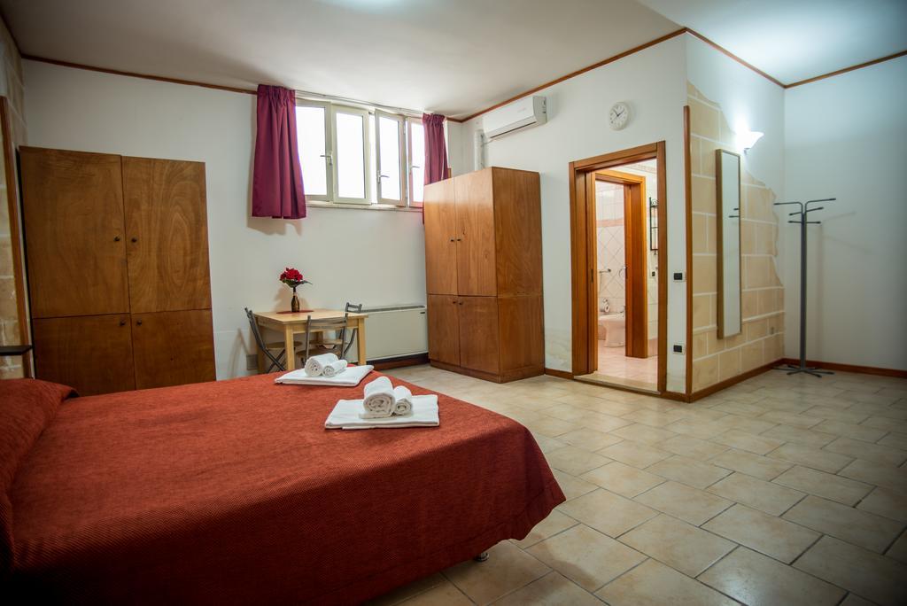 Hotel Residence Lupiae Lecce Esterno foto